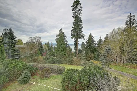 4193 S Camano Drive Camano Island WA 98282