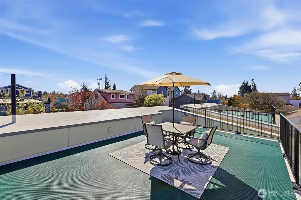 8332 26th Avenue NW Seattle WA 98117