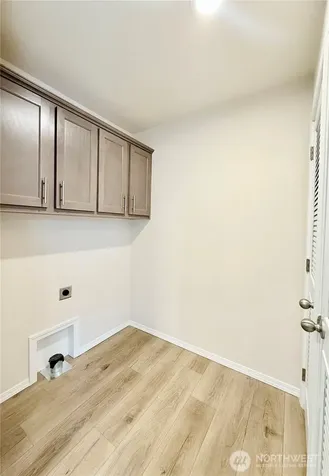 2322 Tacoma Road E Puyallup WA 98371