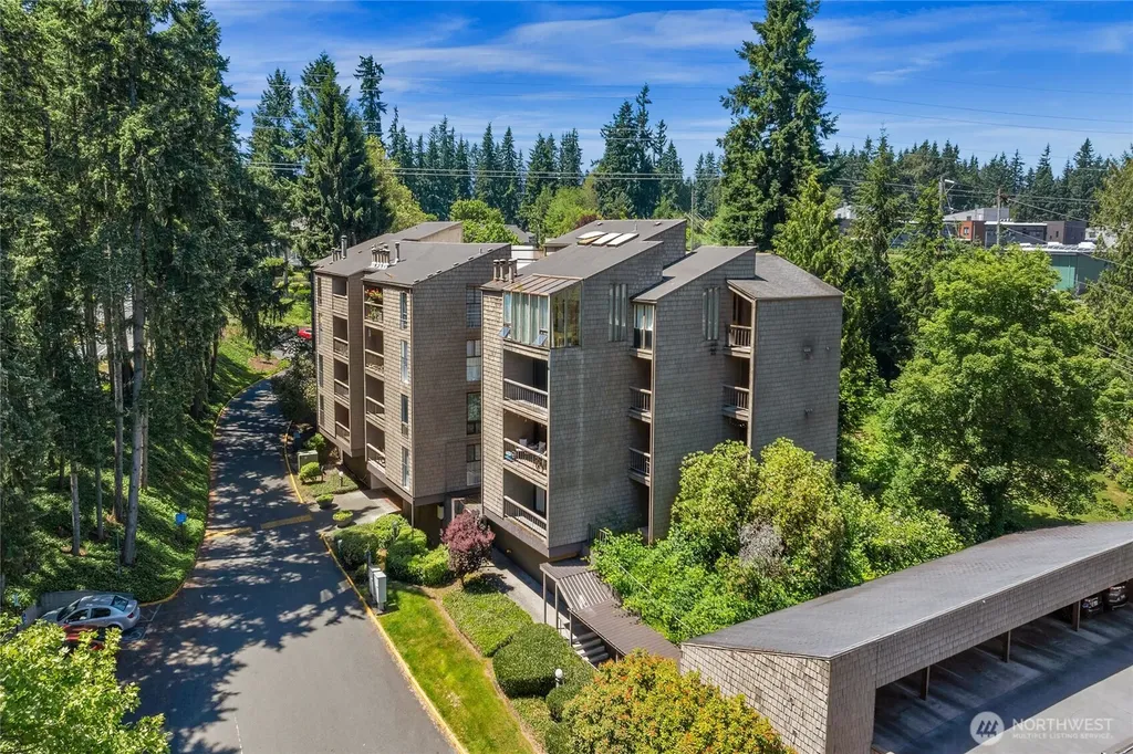 13680 NE 69th Street Redmond WA 98052