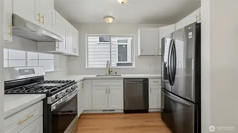 9029 17th Avenue SW Seattle WA 98106