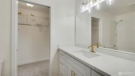 9029 17th Avenue SW Seattle WA 98106