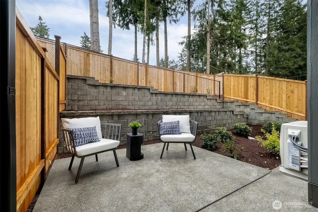 27026 187th Place SE Covington WA 98042