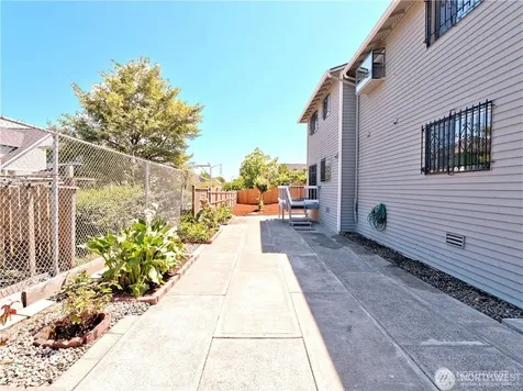 6750 28th Avenue S Seattle WA 98108