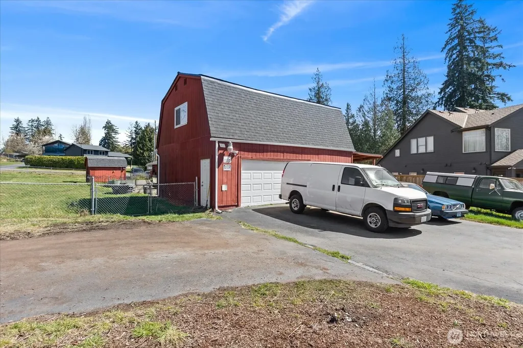 30841 52nd Avenue S Auburn WA 98001