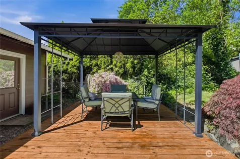 21306 109th Avenue SE Kent WA 98031