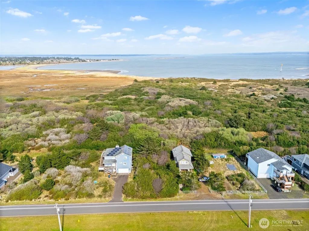 1268 E Ocean Shores Boulevard SW Ocean Shores WA 98569
