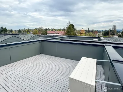 6949 42nd Avenue S Seattle WA 98118
