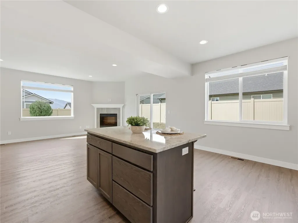 2263 Melody Lane East Wenatchee WA 98802