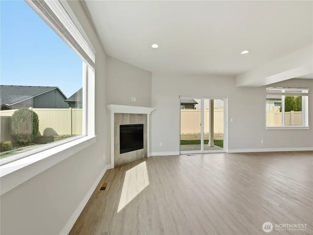 2263 Melody Lane East Wenatchee WA 98802