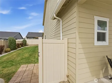 2263 Melody Lane East Wenatchee WA 98802