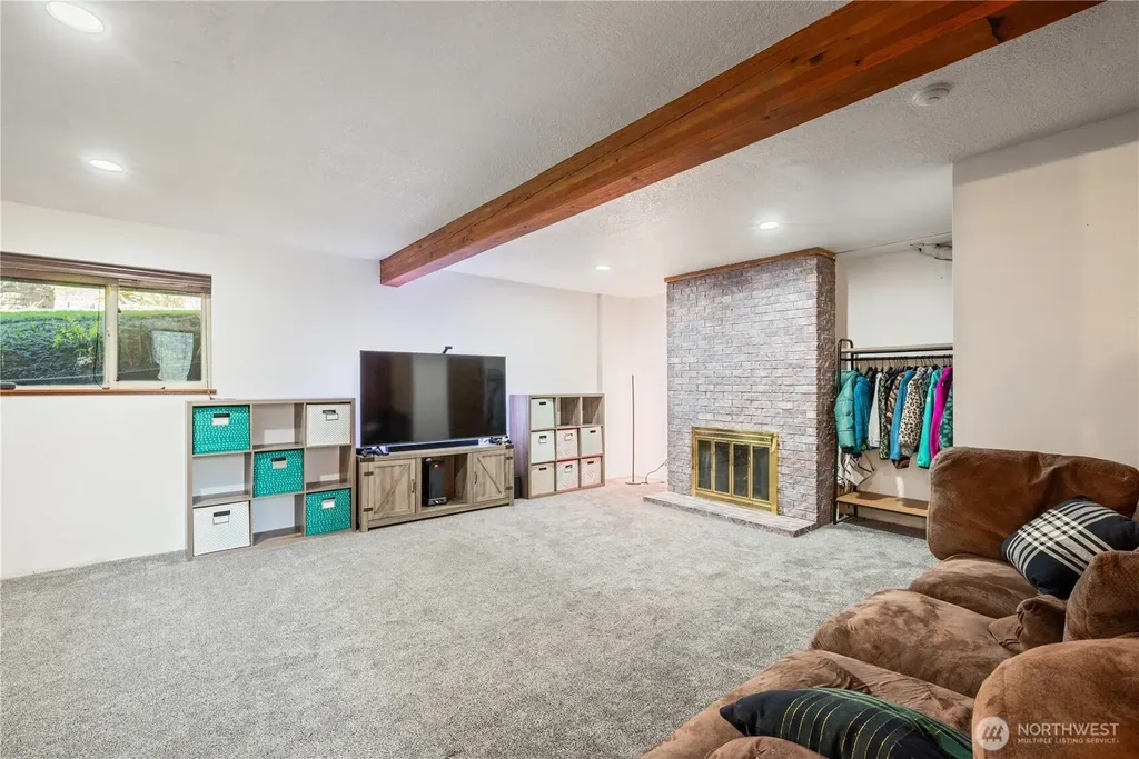 13 Judith Place Longview WA 98632