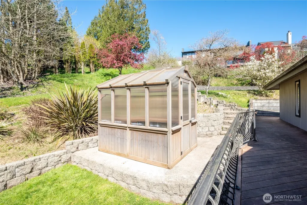 13 Judith Place Longview WA 98632