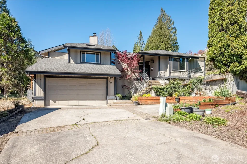 13 Judith Place Longview WA 98632