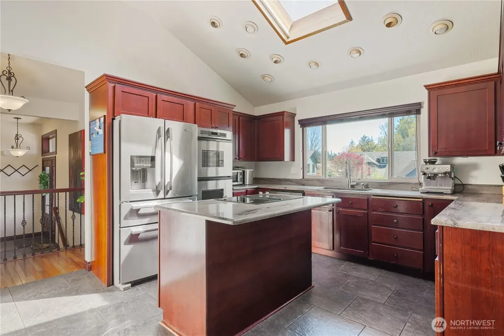 13 Judith Place Longview WA 98632