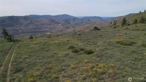 0 Coyote's Curve Road Orondo WA 98843