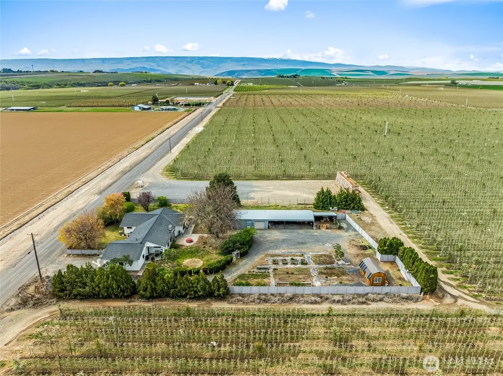 20272 Rd 11 NW Quincy WA 98848