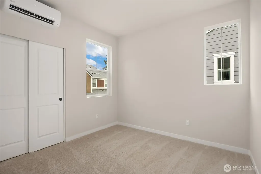 31824 Myrtle #37 Street Carnation WA 98014