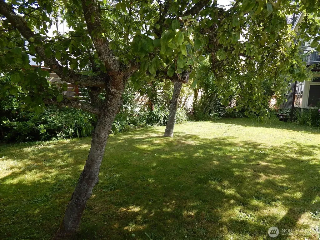 7321 35th Avenue SW Seattle WA 98126