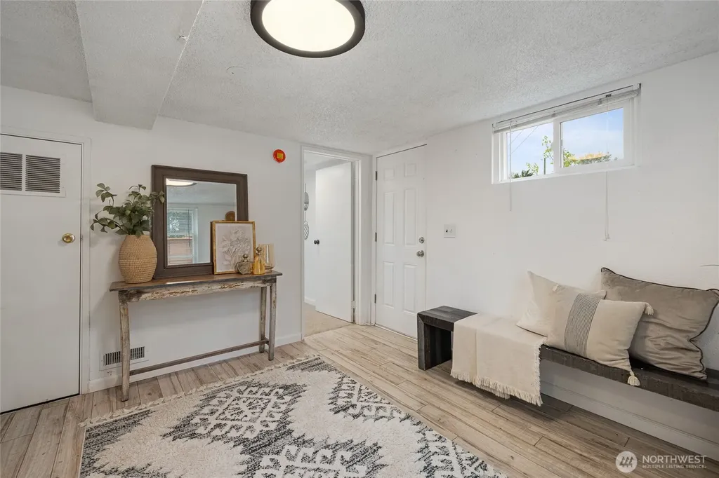 7223 S 120th Street Seattle WA 98178