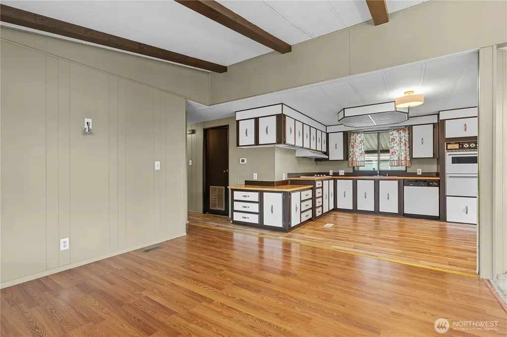 1402 22nd Street NE Auburn WA 98002