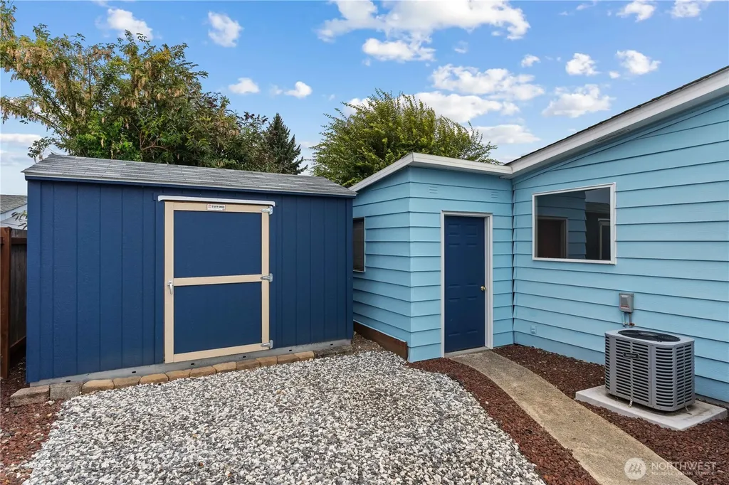 1402 22nd Street NE Auburn WA 98002