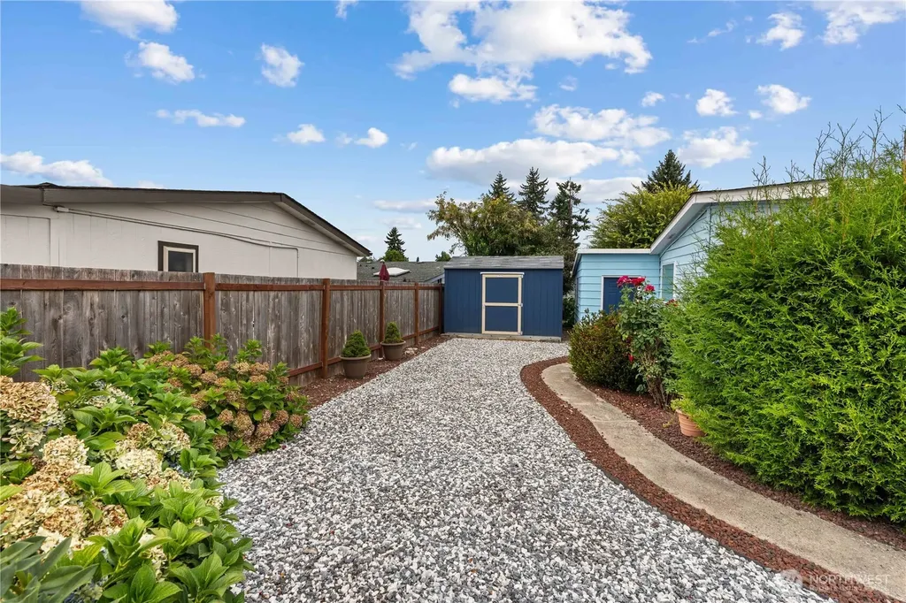 1402 22nd Street NE Auburn WA 98002