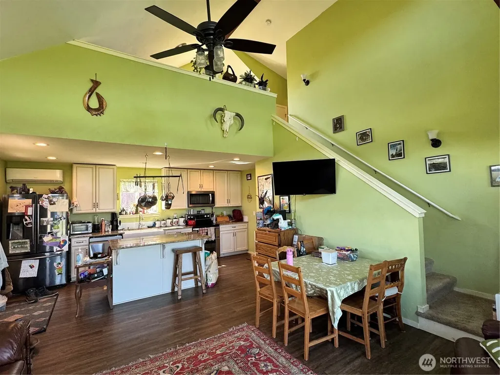 886 North West Beach Road Coupeville WA 98239