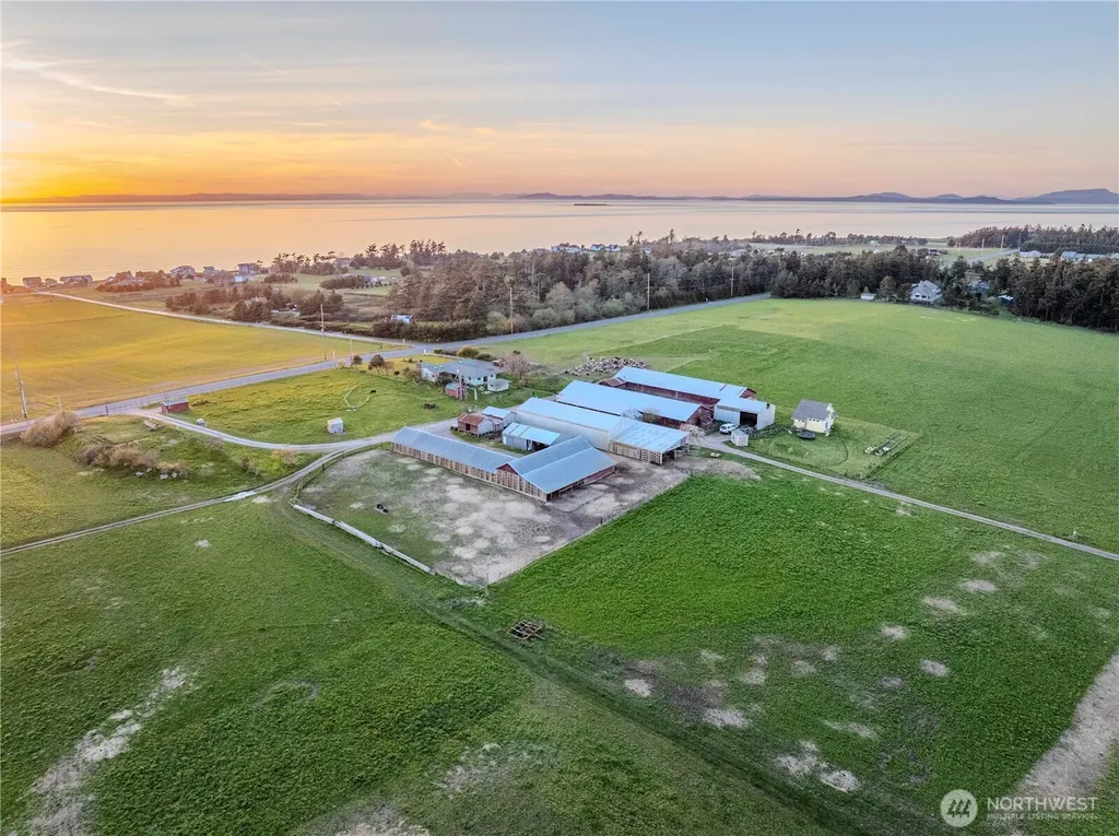 886 North West Beach Road Coupeville WA 98239