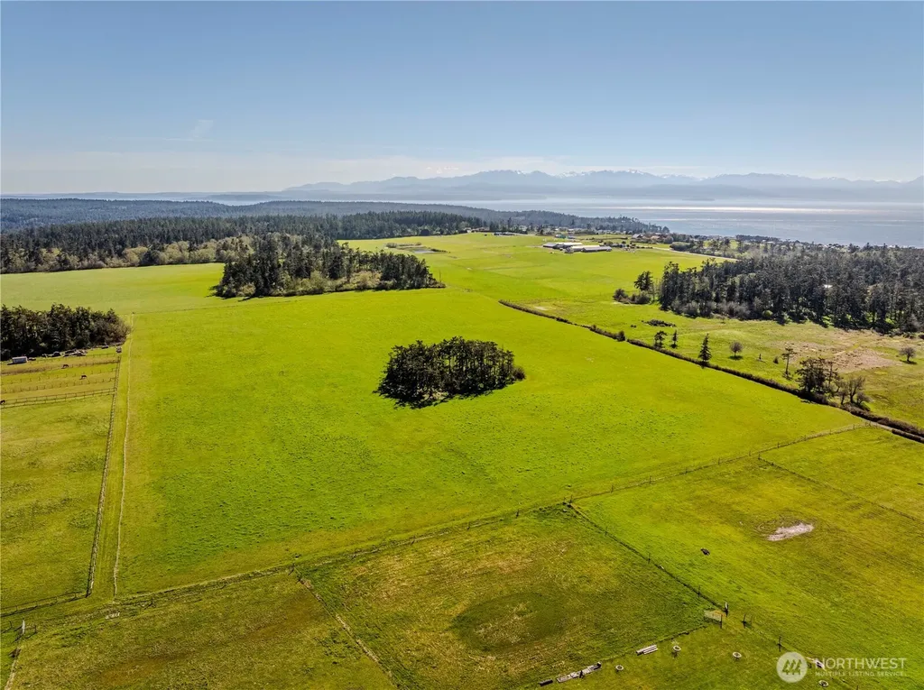 886 North West Beach Road Coupeville WA 98239