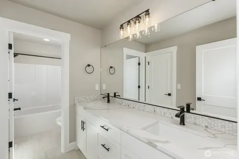 20313 94th Drive NE Bothell WA 98011