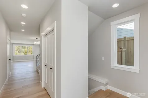 20313 94th Drive NE Bothell WA 98011