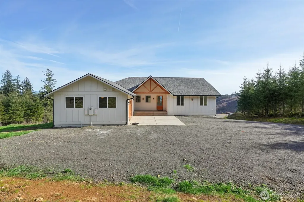 209 High Bank Lane Woodland WA 98674