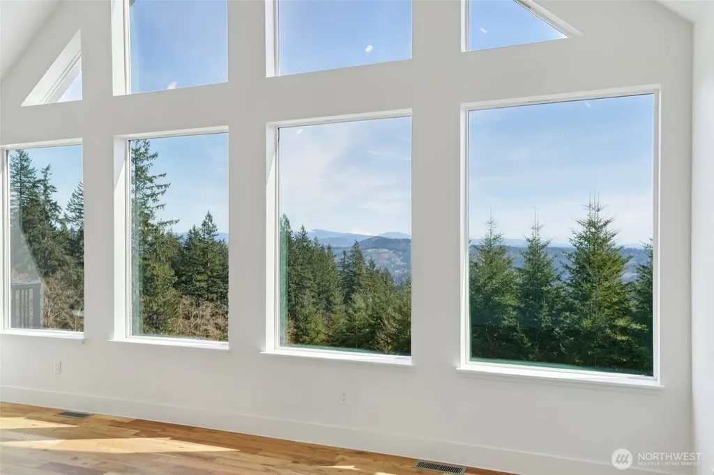 209 High Bank Lane Woodland WA 98674