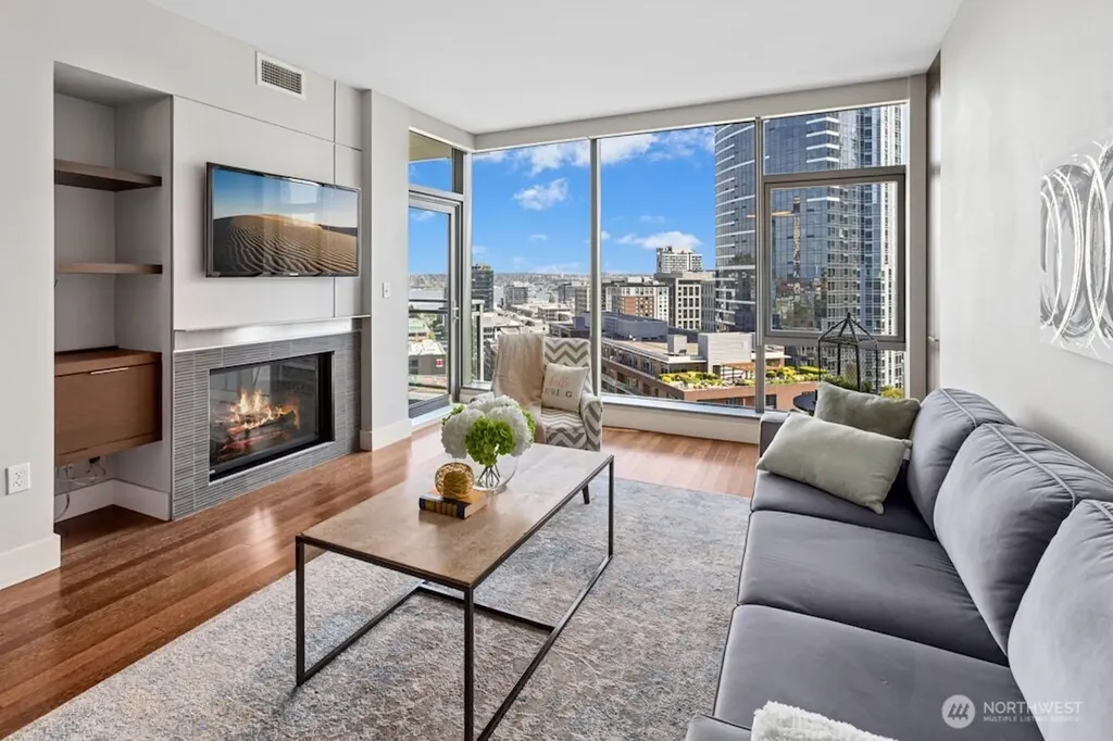 820 Blanchard Street Seattle WA 98121