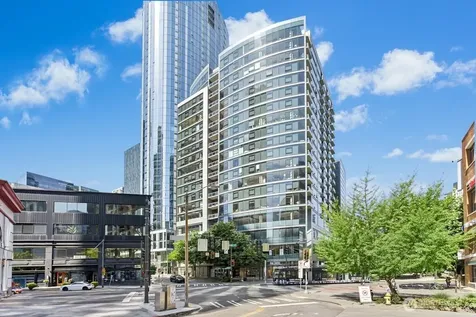 820 Blanchard Street Seattle WA 98121