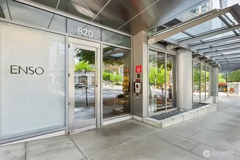 820 Blanchard Street Seattle WA 98121