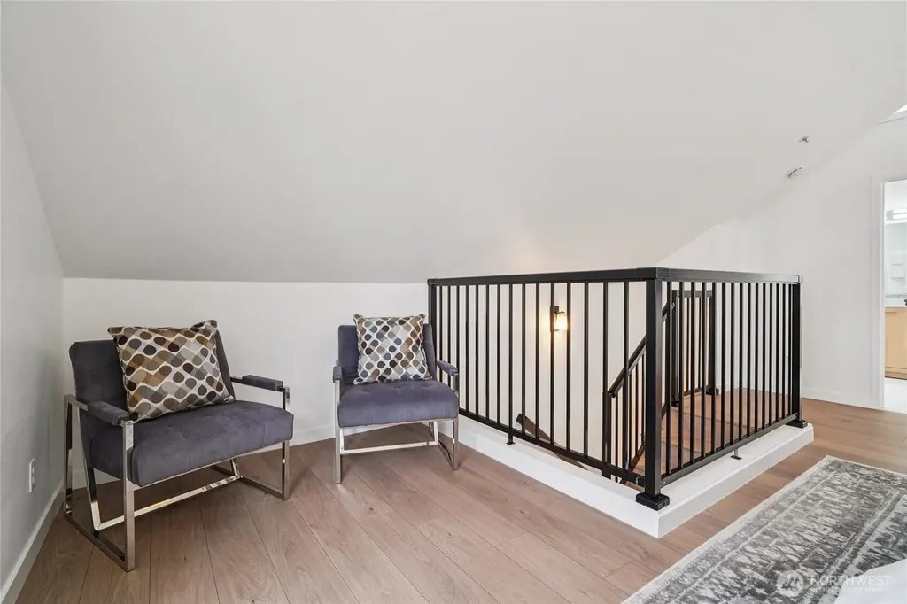 127 25th Avenue E Seattle WA 98112