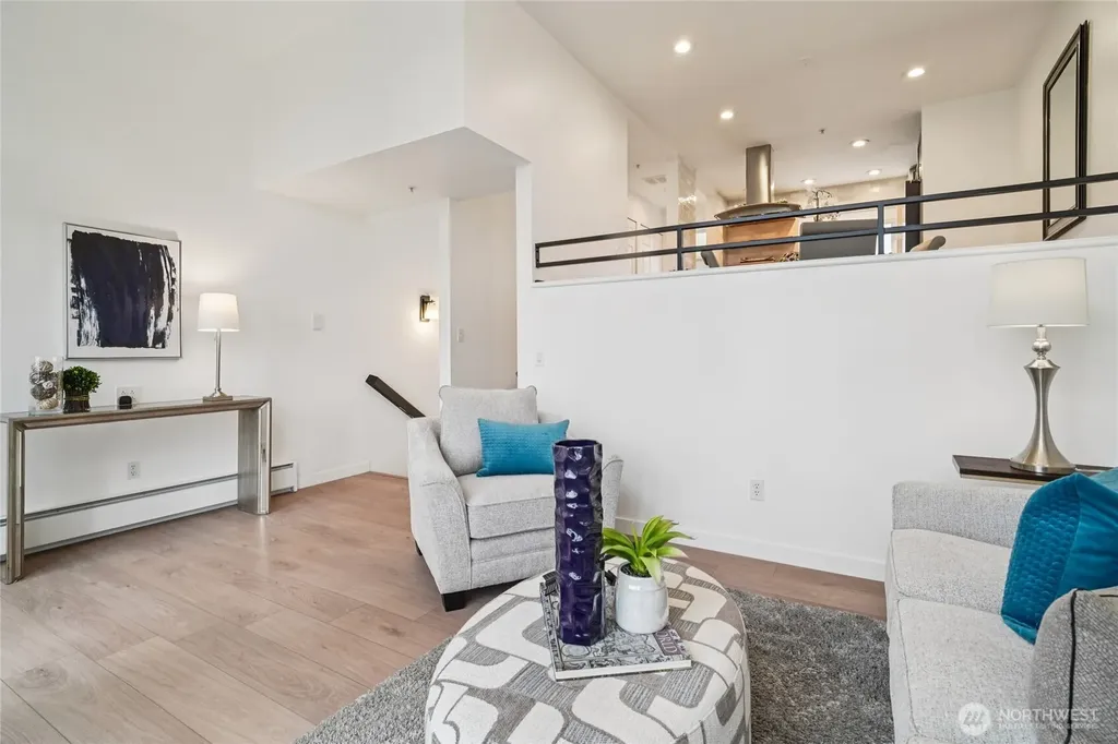 127 25th Avenue E Seattle WA 98112