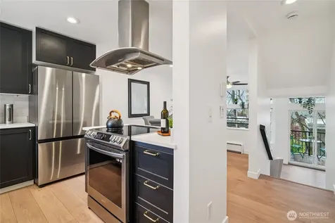 127 25th Avenue E Seattle WA 98112