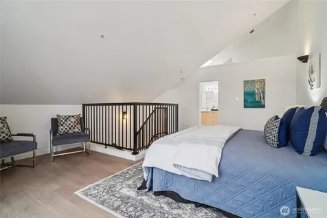 127 25th Avenue E Seattle WA 98112