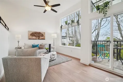 127 25th Avenue E Seattle WA 98112