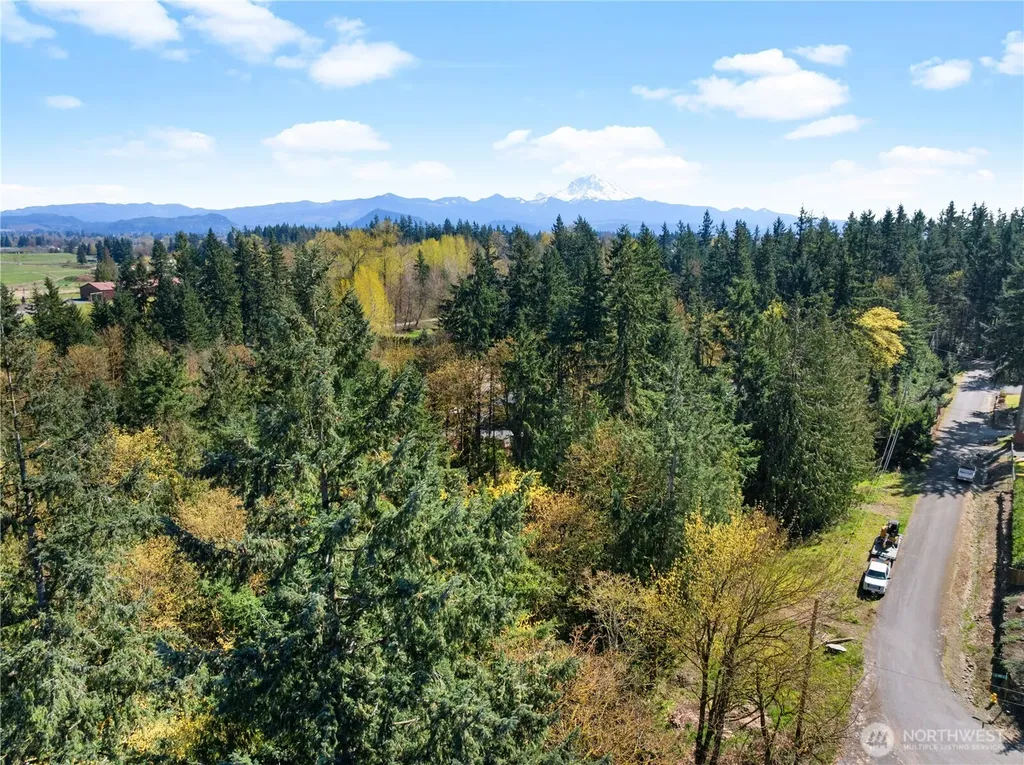 41298 214th Avenue SE Enumclaw WA 98022