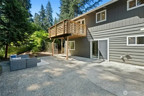 19016 Firlands Way N Shoreline WA 98133