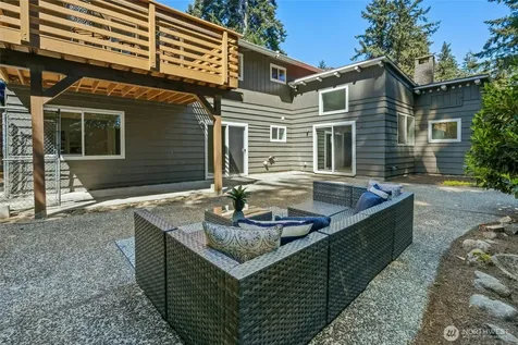 19016 Firlands Way N Shoreline WA 98133