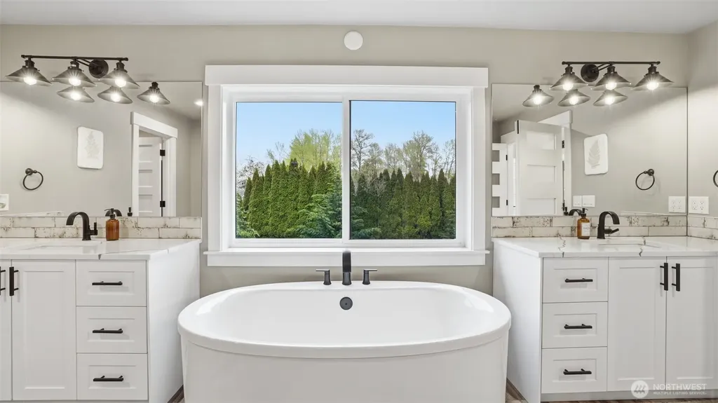 26518 127th Avenue SE Kent WA 98030
