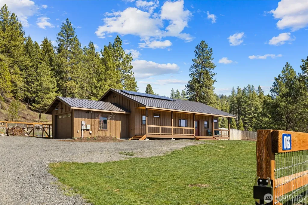 10692 Teanaway Road Cle Elum WA 98922