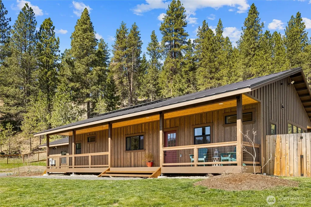 10692 Teanaway Road Cle Elum WA 98922