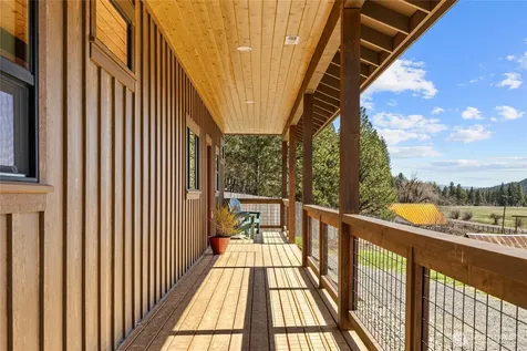 10692 Teanaway Road Cle Elum WA 98922
