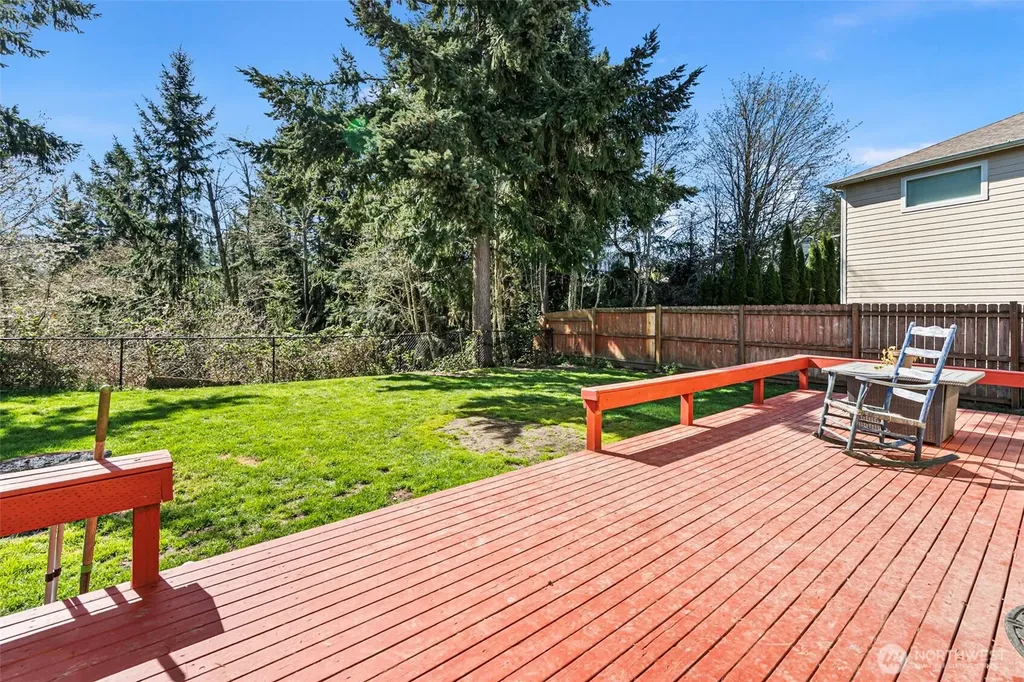 659 Joy Street Eatonville WA 98328
